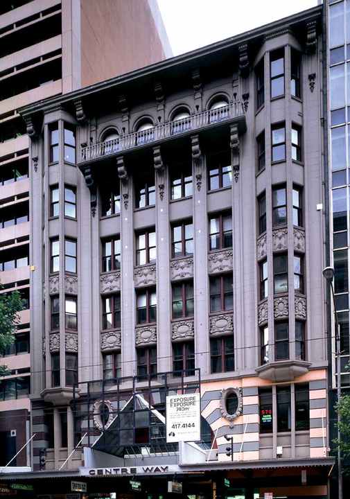 B6383  Centreway Arcade