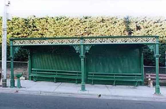 B7039 Cast-iron Tram Shelter 