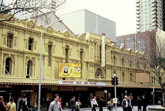 B5110 Her Majesty's Theatre