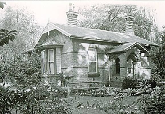 B3479 Sinclair's Cottage 