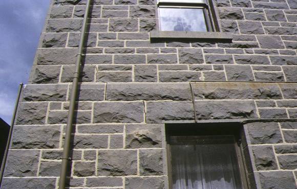 kilmore court house hume highway kilmore blue stone wall detail apr1993