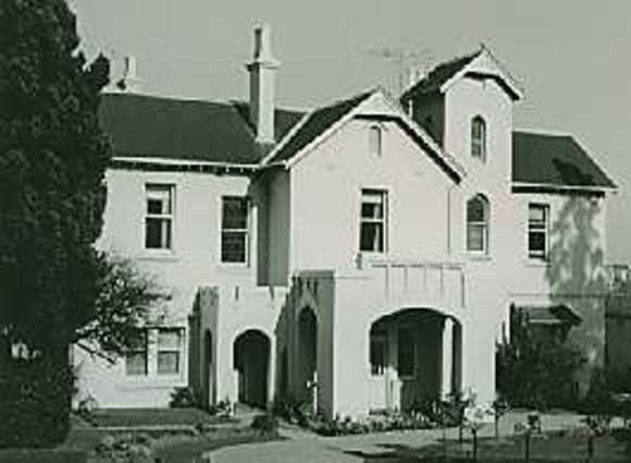 B3354 Oaklands