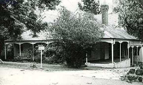B3882 The Bungalow