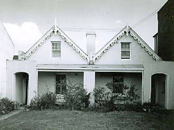 B0748 Pair of Cottages