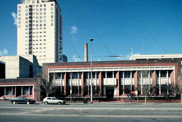 B6637 William Angliss College
