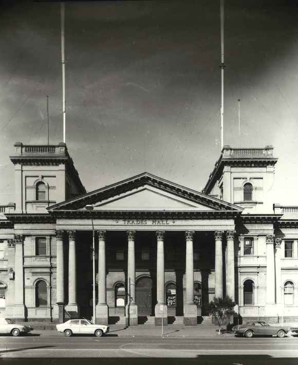 B4417  Trades  Hall