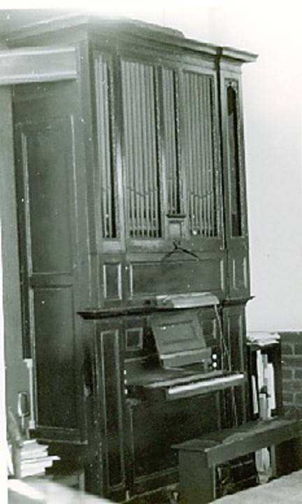 B4706 Pipe Organ 