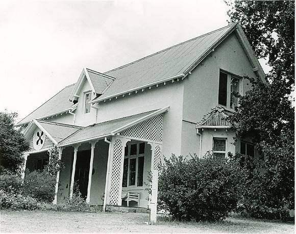 B1403 Ballam Park 