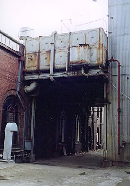 B6983 Overhead Water Tank 