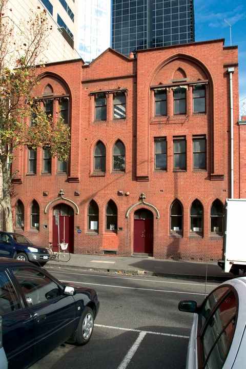 B5900 Holy Name Sisters