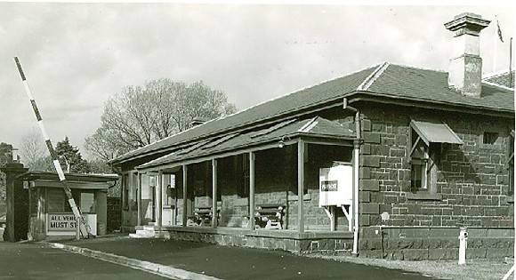 B2956 Fmr Guard House Victoria Barracks St Kilda Rd Southbank