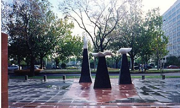 B6345 Under the Obelisk