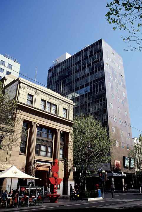 B4077 Former ES&A Bank