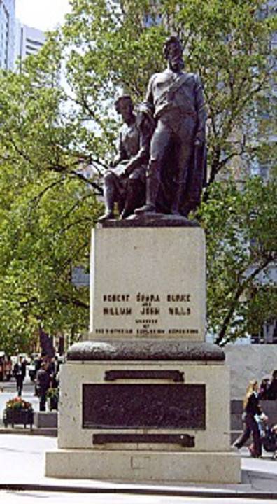B4324 Burke & Wills Monument 