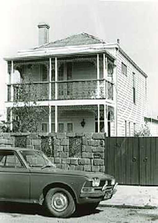 B4274 43 Cecil Street