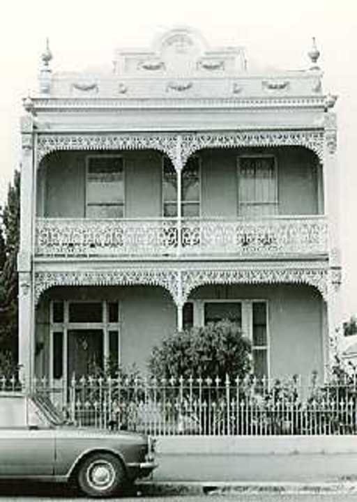 B4276 150 Cecil Street 