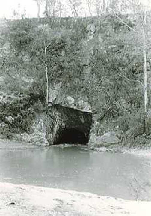 B3121 Pound Bend Tunnel