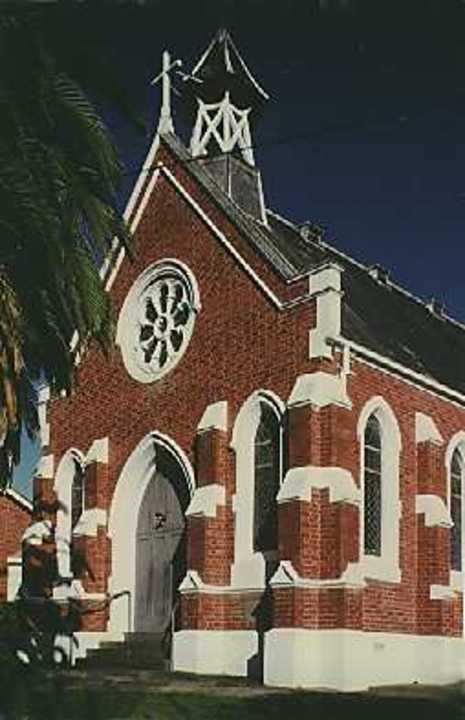 B5956 Trinity Lutheran Church