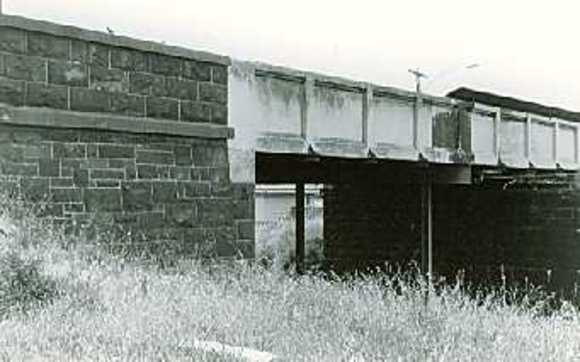 B4022 Railway Bridge 