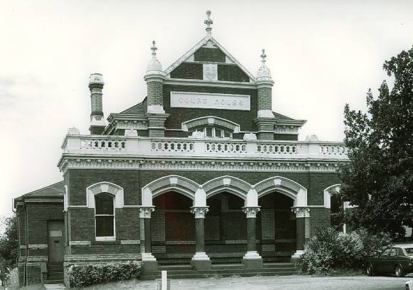B3530 Former Court House 