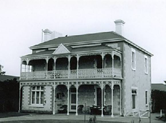 B2667 Hindson House 3440 Nepean Hwy Sorrento