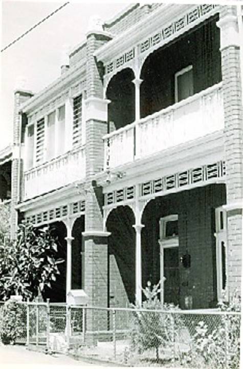 B4225 231-233 Bank Street