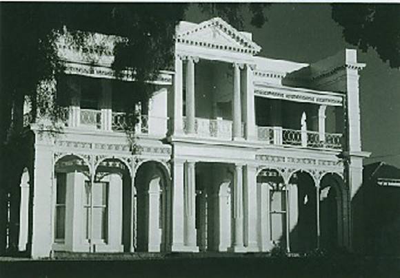 B0597 Stanthorpe/The Manse St Kilda