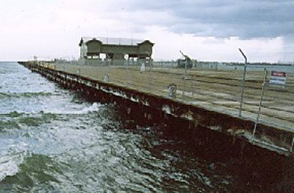 B6689 Princes Pier 