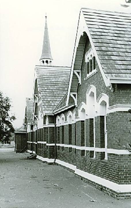 B5229 Primary School No 2932 