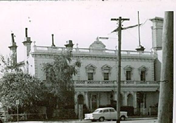 B1942 Hazelwood Terrace 