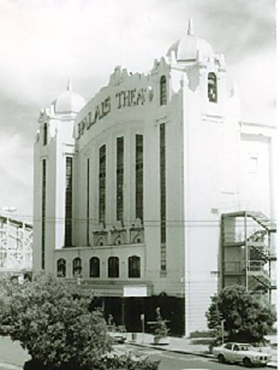 B4722 Palais Theatre 