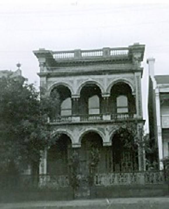 B2533 20 St Vincent Place North, Albert Park