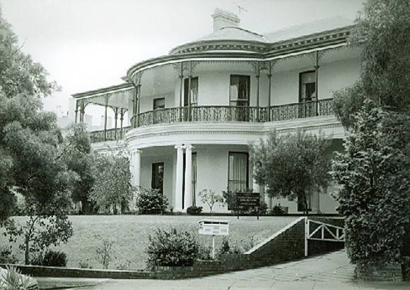B0227 Trawalla, Toorak