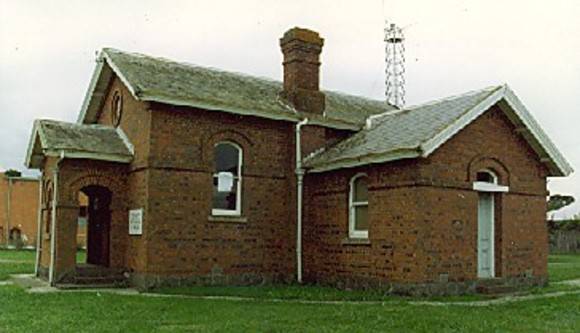 B5040 Courthouse 