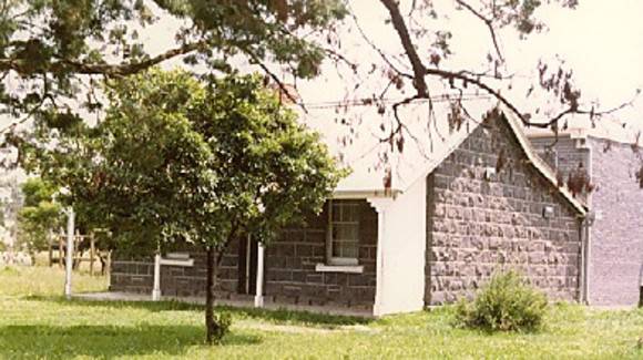 B3147 Primary School Residence 