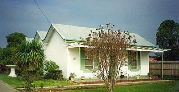 7052 Former Werribee Police Station 