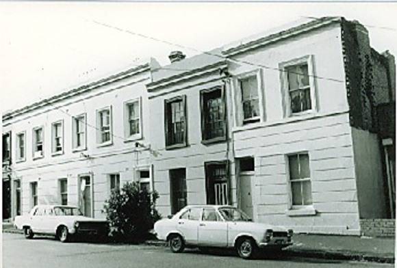 B3736  9-23 King William Street