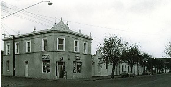 B3227 166-180 Napier St & Buck's Head Inn 