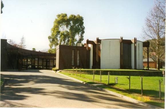 B6769 Myrtleford Civic Centre