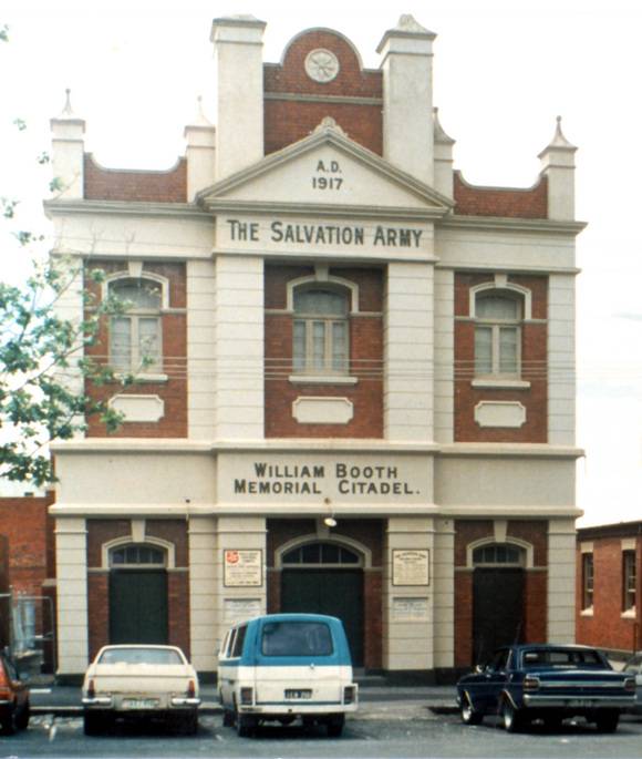 B6023 Salvation Army Citadel 