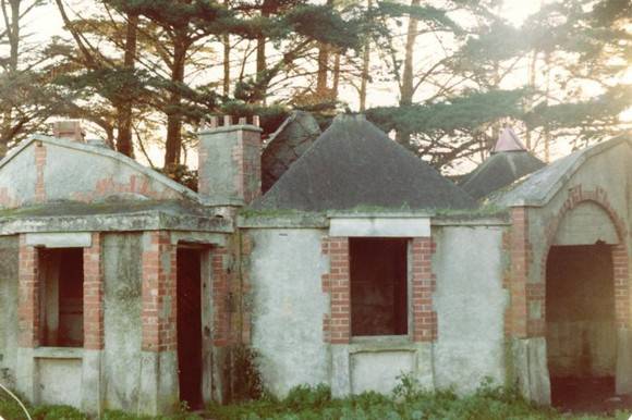 B5178 Concrete House