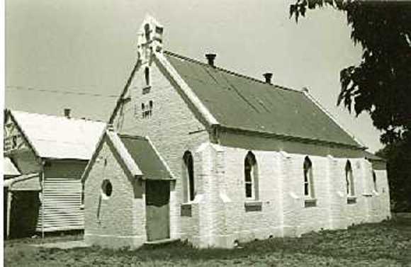 B2336 St Andrew's  Presbyterian  Church