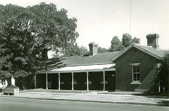 B1324 Old Echuca Police Station