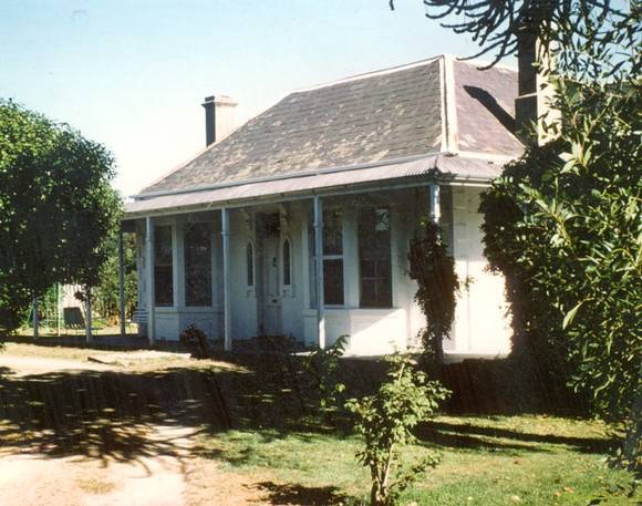 B4434 701 Warrenheip Street