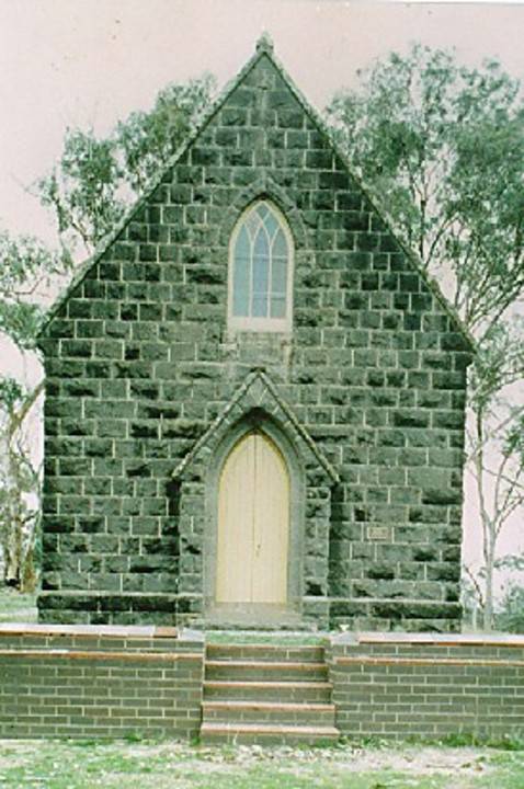 B2679 Bucknall Family Memorial Church