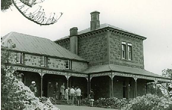B0730 Tarndwarncoort Homestead