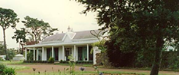 B4471 Mooramong Homestead