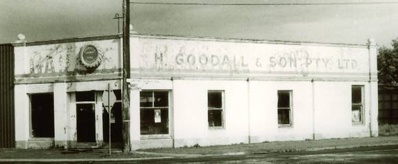 B5033 H Goodall & Sons Shoeing Forge