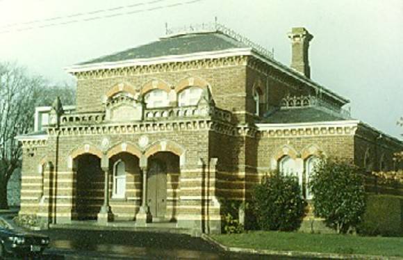 B1467 Court House Camperdown