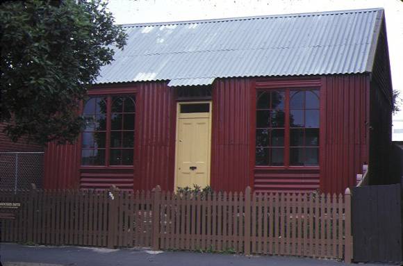 1 iron house coventry street south melb front view